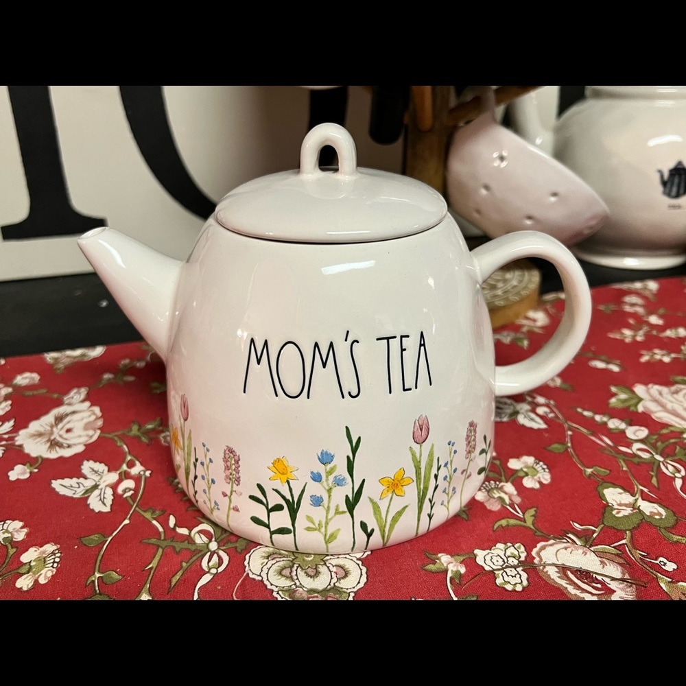 Rae Dunn Teapot